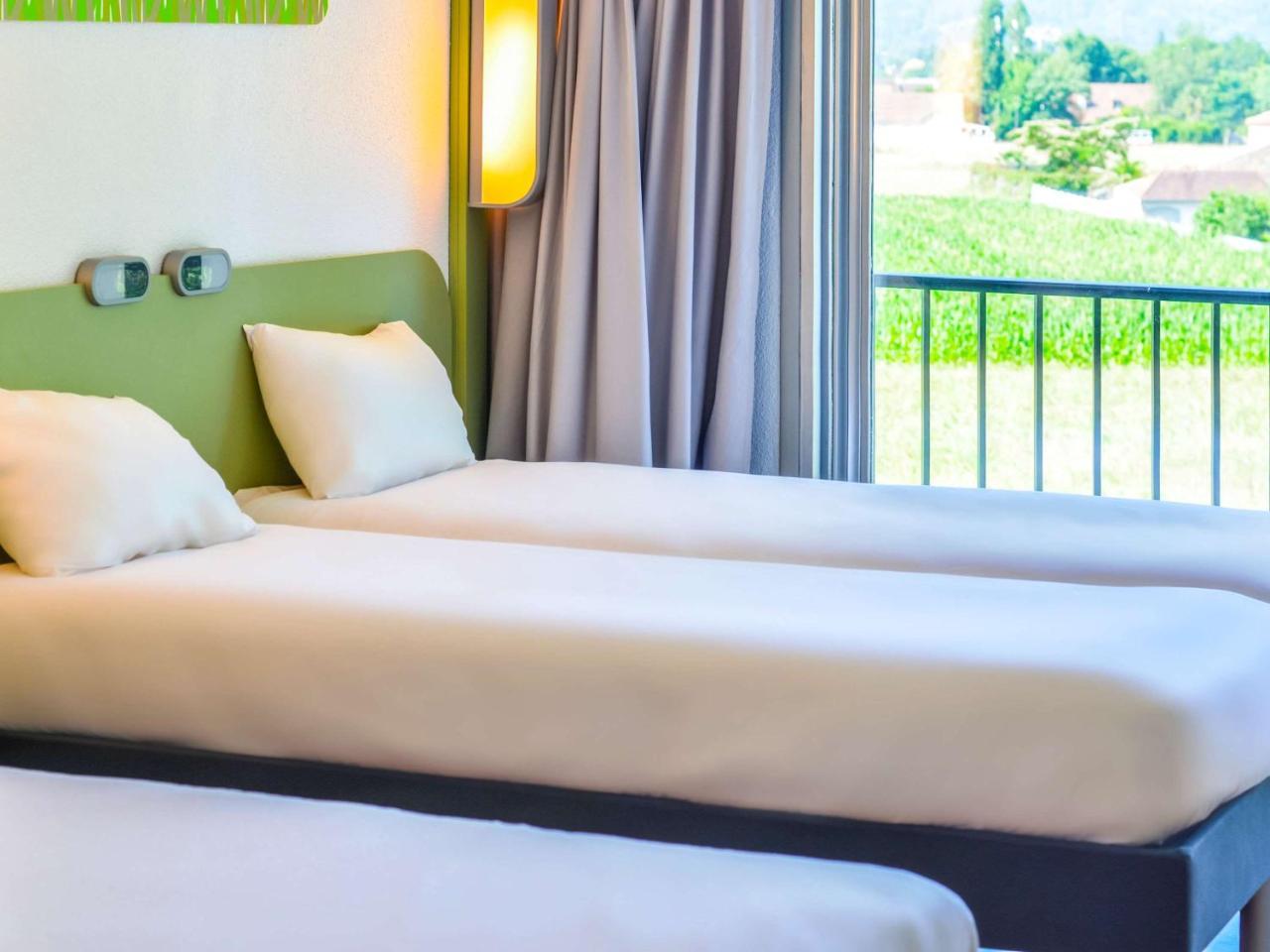Ibis Budget Pau Лескар Экстерьер фото