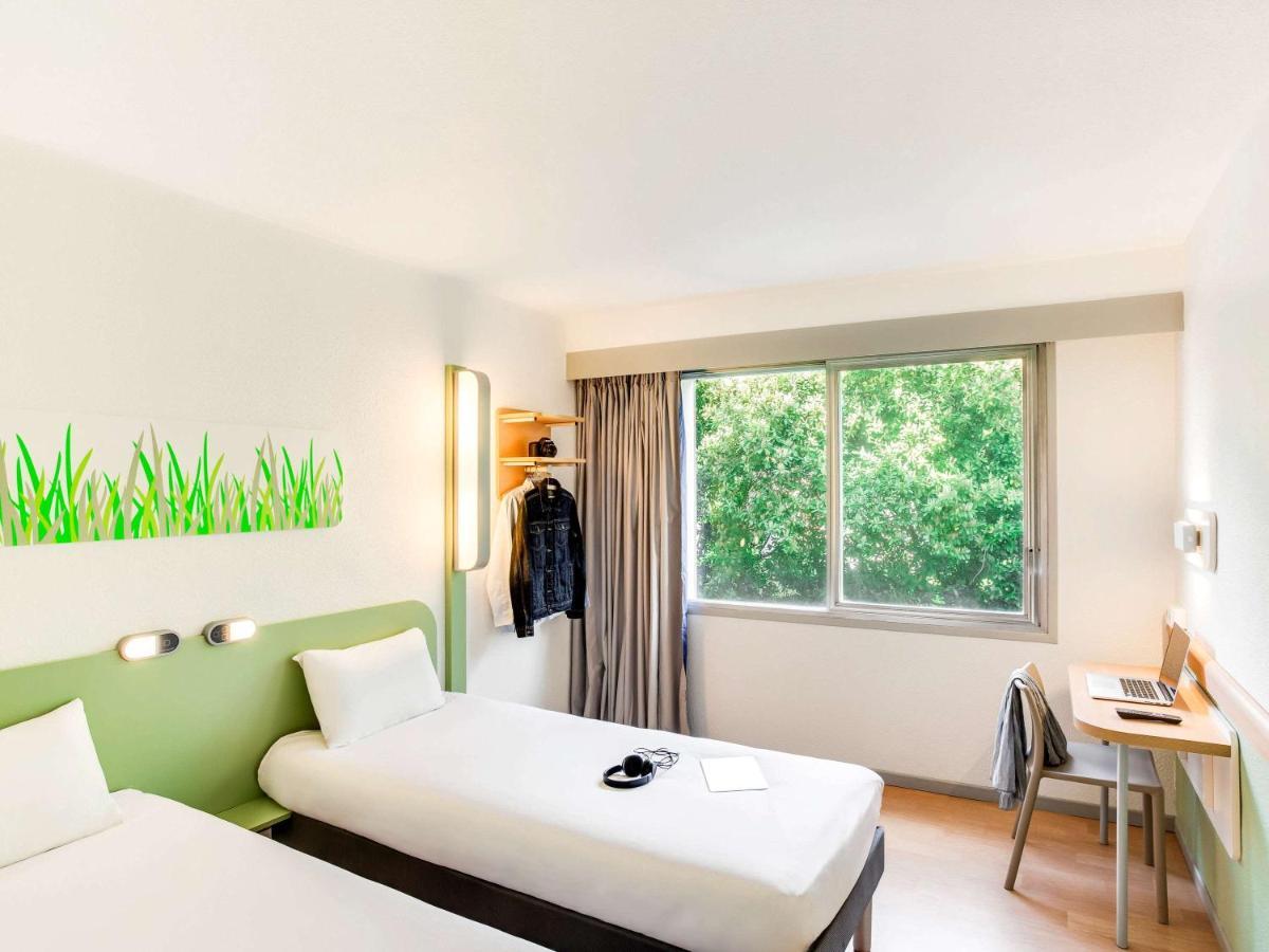Ibis Budget Pau Лескар Экстерьер фото